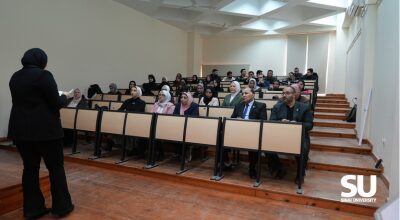 مناقشة مشاريع صيادلة امتياز 2026 (6)